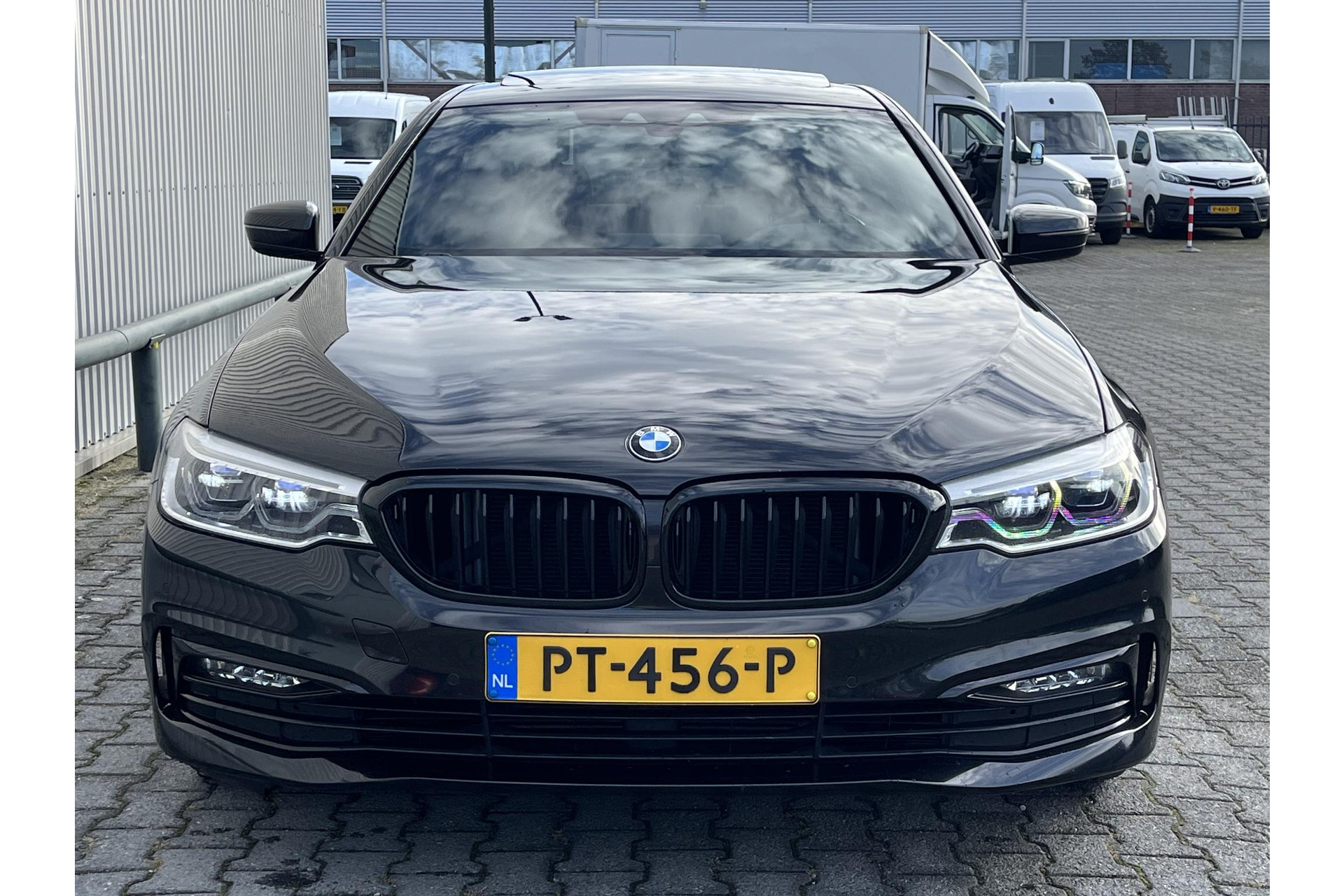 BMW 5 Serie 520d High Executive*DAKJE*HUD*CRUISE*NAVI.PROF*LED